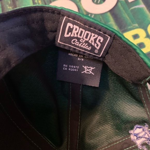 Crooks & Castles Satin Snap Back RARE - Picture 4 of 5